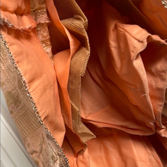 Indian/ Pakistani Magenta and peach women’s size s lehenga, traditional dress - Picture 12 of 16